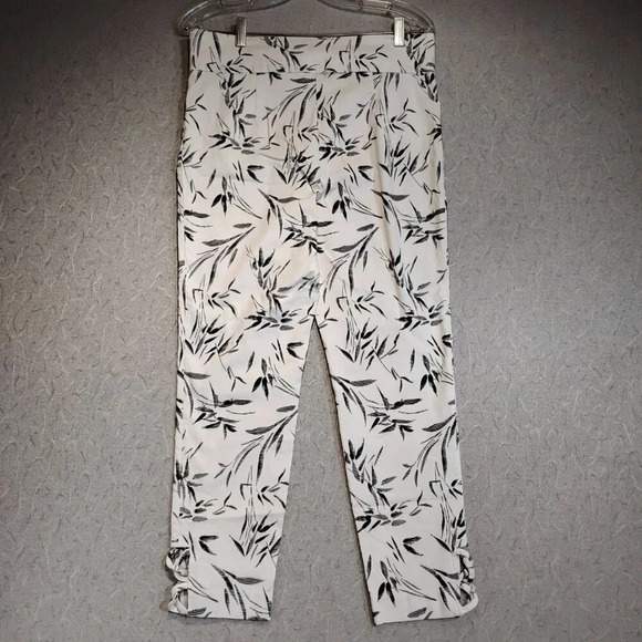 Cleo Women's White  & Black Stretch Jeans NWOT in Size Large - Picture 10 of 10